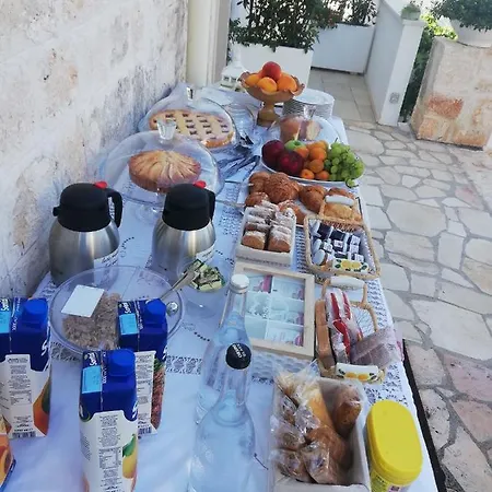 Dimora San Quirico - Bed E Breakfast - Cisternino Oda ve Kahvaltı Marinelli