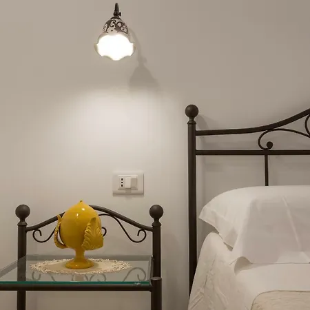 Bed & Breakfast Dimora San Quirico - Bed E Breakfast - Cisternino 3*